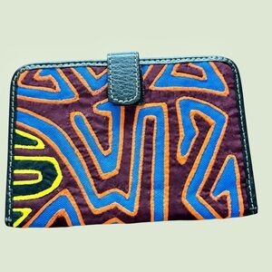 Boots N Bags Colombian Leather Passport Holder Colorful Kuna Mola Wallet
